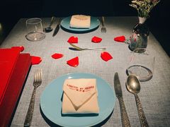 -弦月窗LUNETTE BY AMANDA(复兴路店)