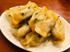 牛肉鍋貼-小姜锅贴(凤凰街店)