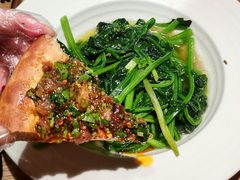 -纳鲁孜·新疆特色餐厅(上海悦荟广场店)