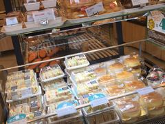 -85度C(生甜甜圈研究工坊·上海平凉店)