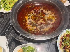 -老船舫·现做活鲜鱼馆(东郊记忆店)