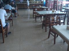 大堂-相聚青山餐厅(阎河路店)