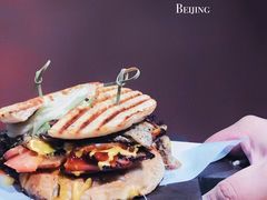 -Catch Bagel(芳草地店)