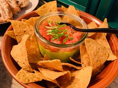 牛油果玉米片-RAC BAR(安福路店)