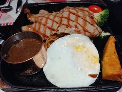 经典牛仔扒-半秋山西餐厅(巴南万达广场店)