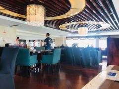 -中山利和希尔顿酒店