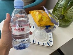 -柒朵科技美肤中心