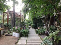 -谷咖啡·鲜花绿植花园餐厅