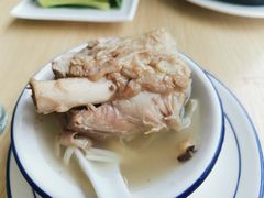 -老火大骨头汤馆