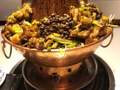 铜锅牛蛙-蛙蛙叫干锅年代(簋街总店)