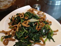 -东来菜馆•手抓海鲜家常菜•海鲜锅贴(鸽子窝店)