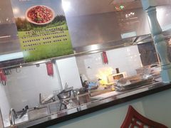 -壹号院音乐餐厅•烤全羊•新疆菜(浐灞店)