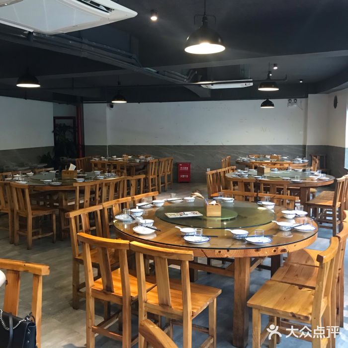 华德来餐厅(侨英分店)-大堂图片-厦门美食-大众点评网