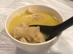 -鲜入围煮花胶鸡海鲜火锅