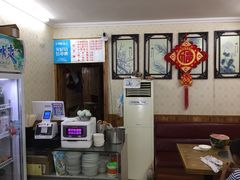 -金城包子牛肉灌汤包(台东四路店)