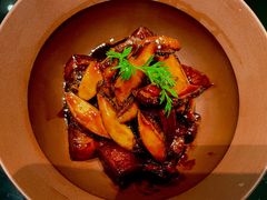 鲍鱼煨红烧肉-壹零捌道·北京烤鸭(车公庄店)