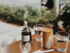 -Line 咖啡(石厦花园店)