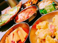 -草家酱蟹炭火烤肉店(珲春南路二店)
