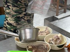 -周震馄饨