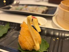 鲍鱼天鹅酥-白天鹅宾馆-宏图府餐厅