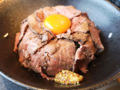 英国风情肉-炼火烤肉店