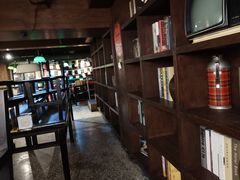 大堂-老表记广西宵夜螺蛳鸭脚煲(西大店)