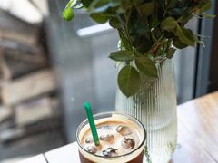 -蓝壁虎咖啡酒馆