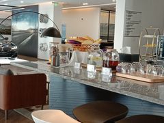 -宁波宝信宝马4S店(江北日湖店)