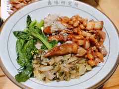 -狮头牌卤味研究所·卤味饭(花城汇南区店)