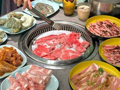 -金滏山·烤肉海鲜火锅自助(襄阳万达店)