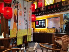 -钵家大院·地道湖北菜(江夏·大花岭店)