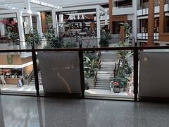 -瑞虹新天地月亮湾