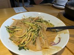 -关东小磨东北菜(上海长风大悦城店)