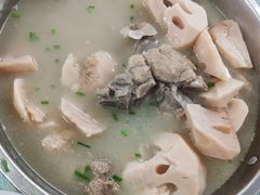 -万松园美食街
