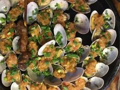 -何师烧烤·香辣蟹·川菜·30年老品牌(太古里旗舰店)