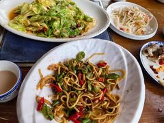 -蒙亨·阿木图赛(乌兰察布天恒广场店)