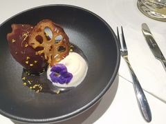 红酒煮梨配海盐焦糖奶油-K·Kitchen KK牛扒厨房(江南西店)