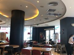 大堂-必胜客(华南摩尔店)