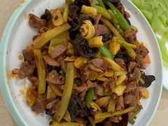 -YI PIN JU 一品居中餐厅 中国超市
