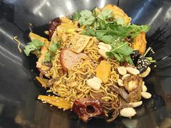 -醉人椒麻辣香锅(王府井喜悦店)