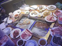 -蒙肥羊·酸汤潮牛·鲜牛肉火锅烤肉自助(岗顶店)
