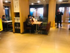 -麦当劳(总统大酒店店)