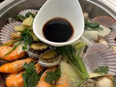 -品海楼·大连海胆锅贴馆(东港店)