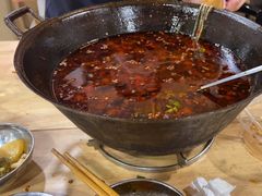 -鸿顺老铁锅美蛙鱼府(解放碑店)