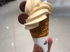 芝士咸蛋黄口味华夫筒-麦当劳(大庆昆仑唐人中心店)