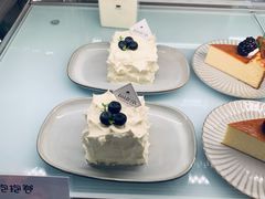 -AHAVA·Fang Baking Studio