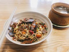 牛肉拌粉-万方圆拌粉瓦罐汤(九江湖滨店)