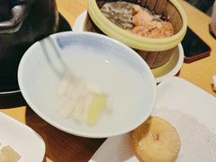 -莲餐厅·湖北菜·潜江小龙虾店(愚园路店)