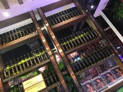 -亚马逊环球美食百汇(新城吾悦广场店)