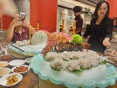 -龙悦湾酒家·八阵鱼生·渔人码头店